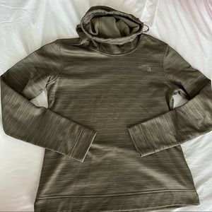 The north face fleece turtle neck pullover in olive green